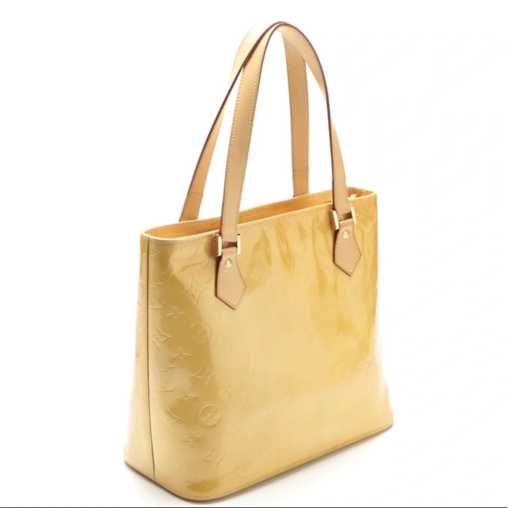 Authentic Louis Vuitton Houston Monogram Vernis and Vachetta Leather Handbag